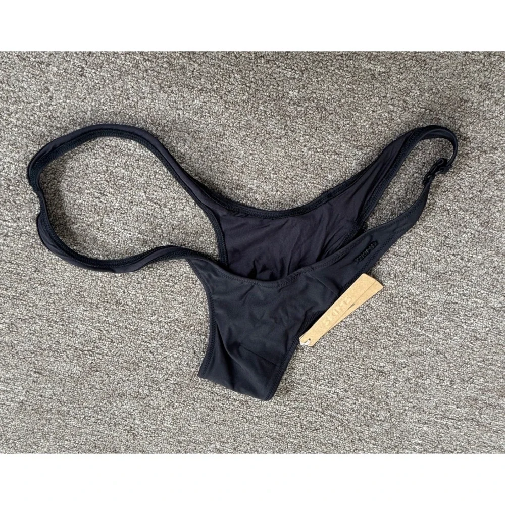 Skims Signature Swim Halter Scoop Bikini Top Onyx Black BT-SCP-10066W Womens M